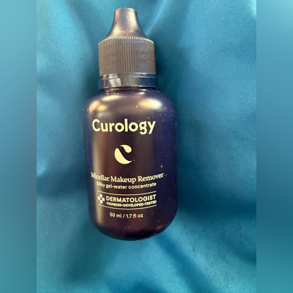 💙 4/$20 Curology Micellar Makeup Remover 50ml